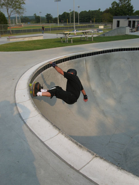 Backside view of a frontside grind from Tim Spinosi